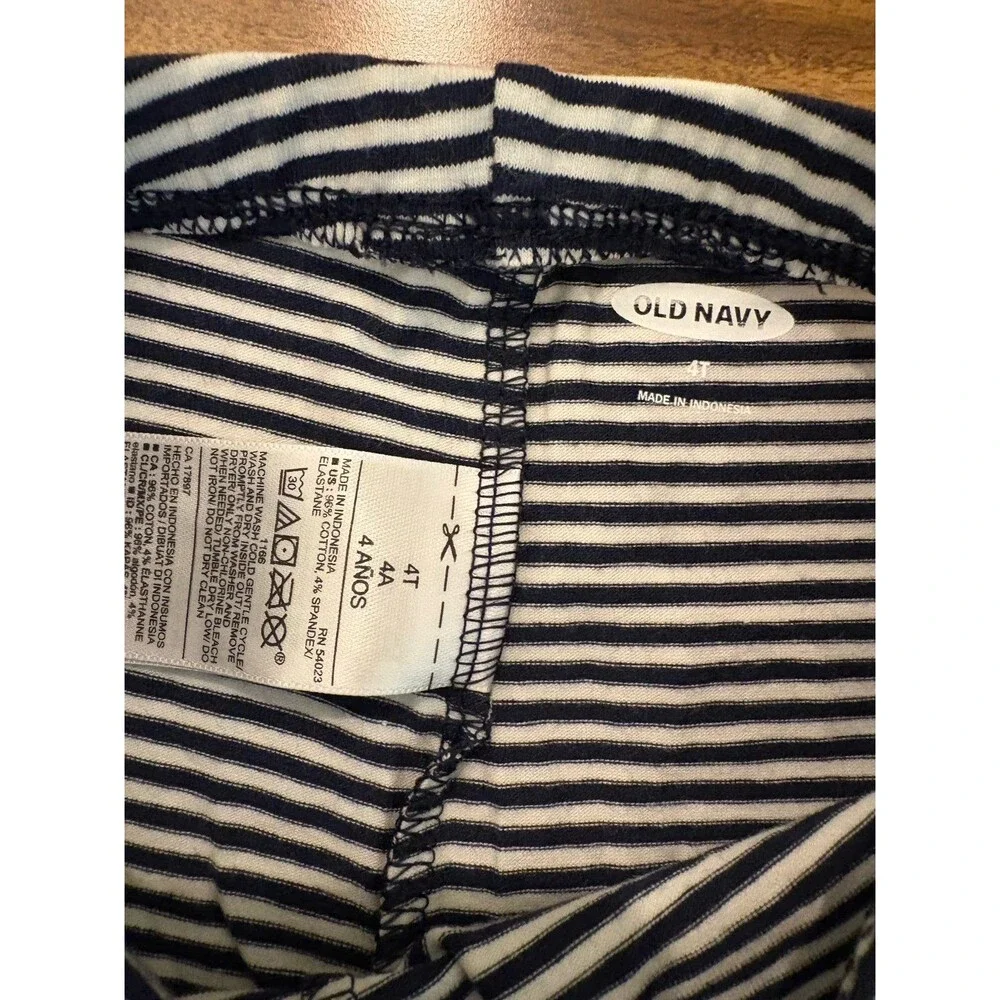 Leggings Bundle-Old Navy, Carters, Cat & Jack-green, red, navy, stripes, Size 4T